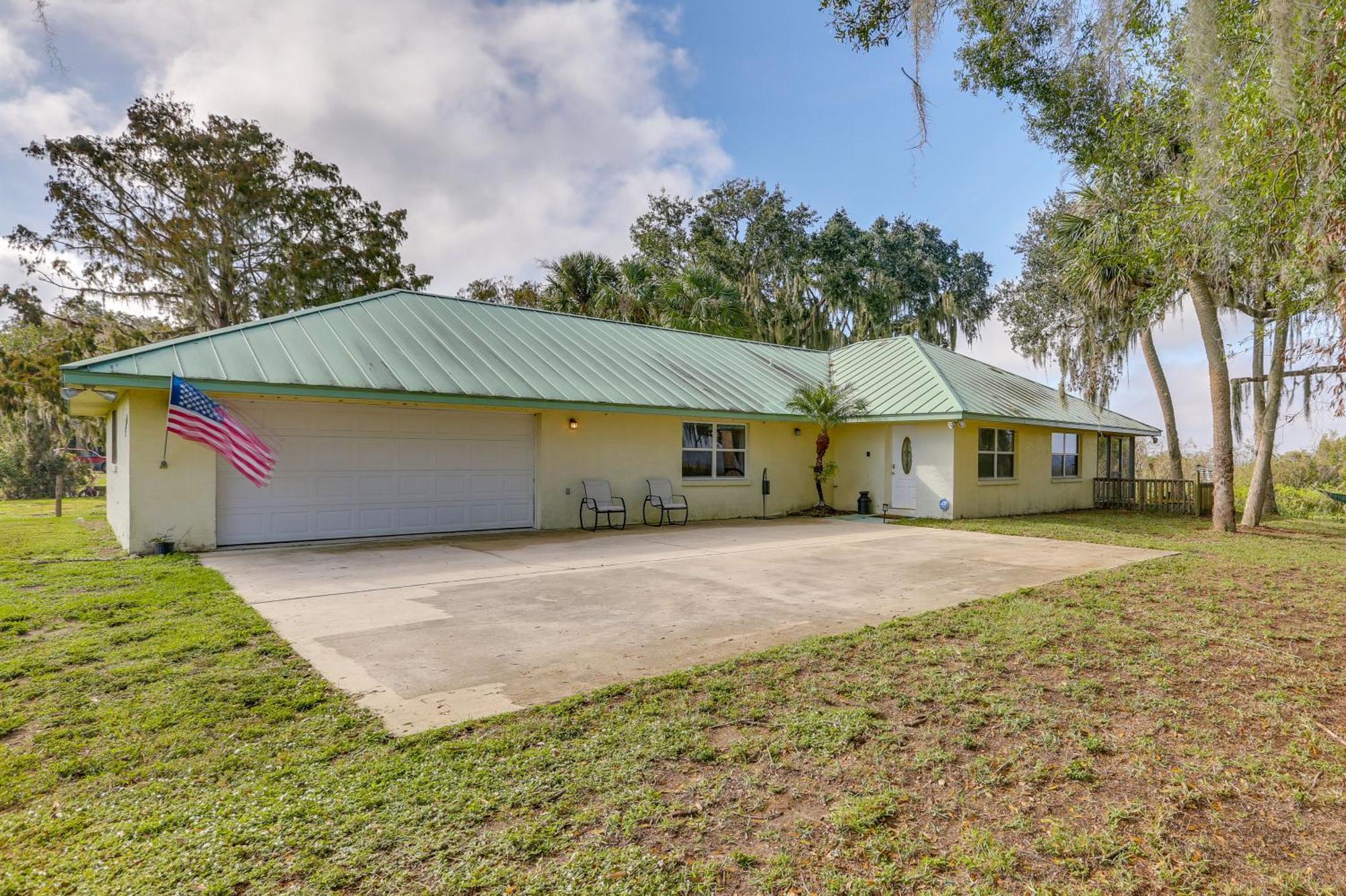 סברינג Lush Lorida Home On Lake Istokpoga מראה חיצוני תמונה