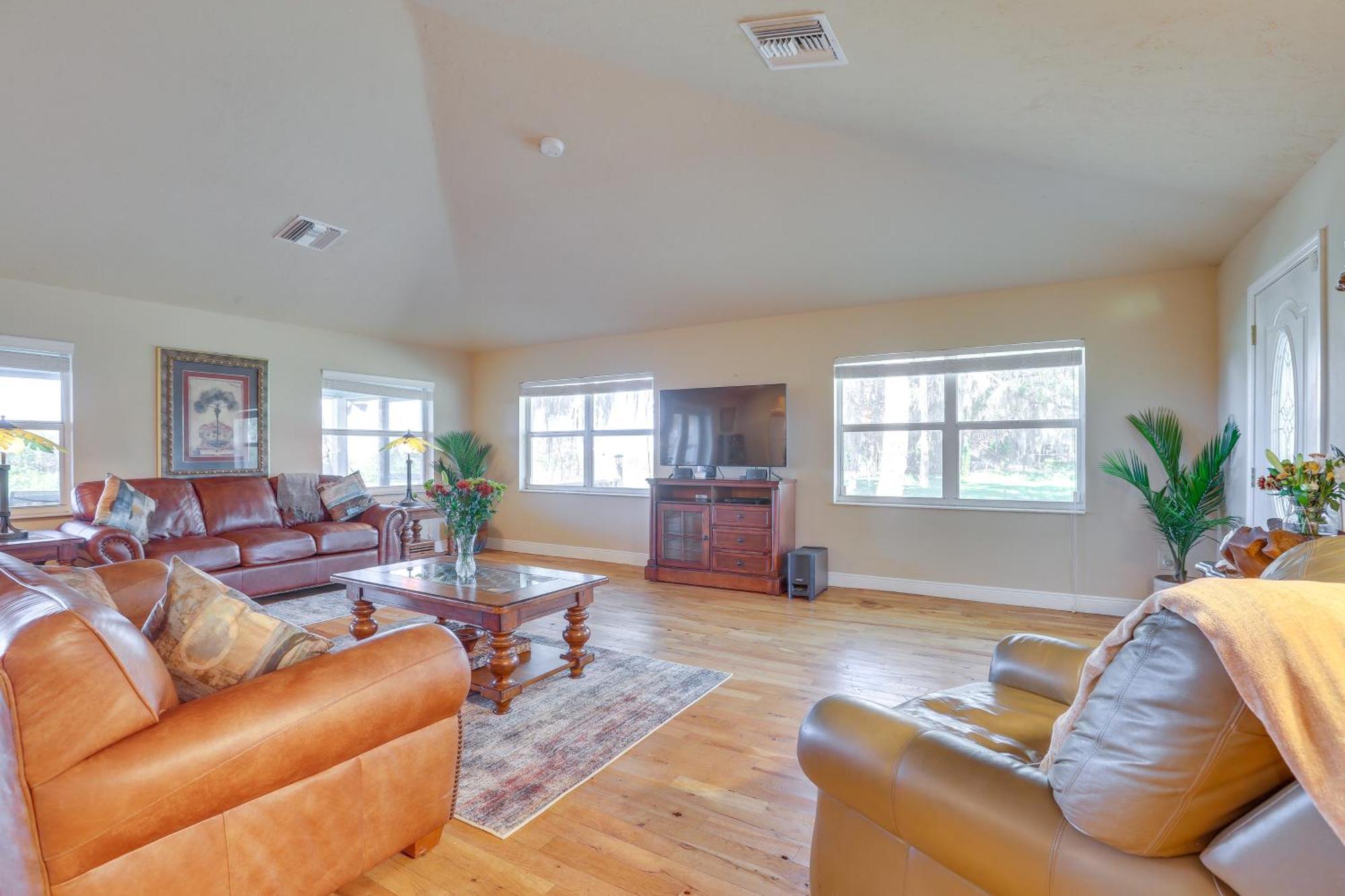 סברינג Lush Lorida Home On Lake Istokpoga מראה חיצוני תמונה